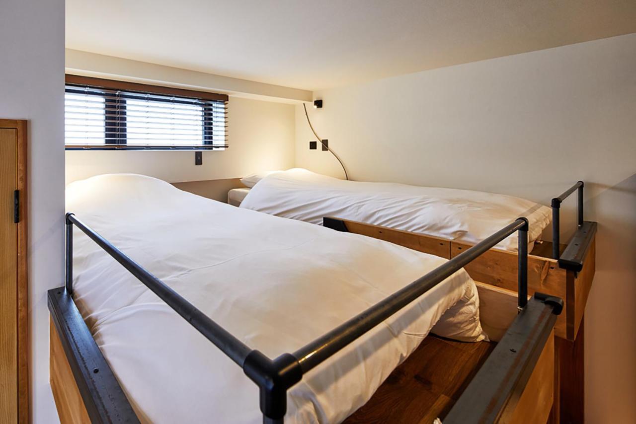 Mizuka Imaizumi 4 - Unmanned Hotel - Fukuoka  Luaran gambar